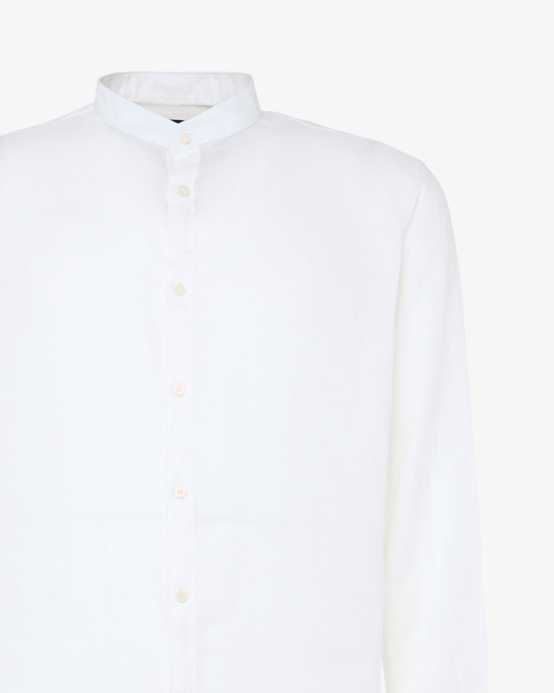 Camicia in puro lino con collo coreano e vestibilità regular