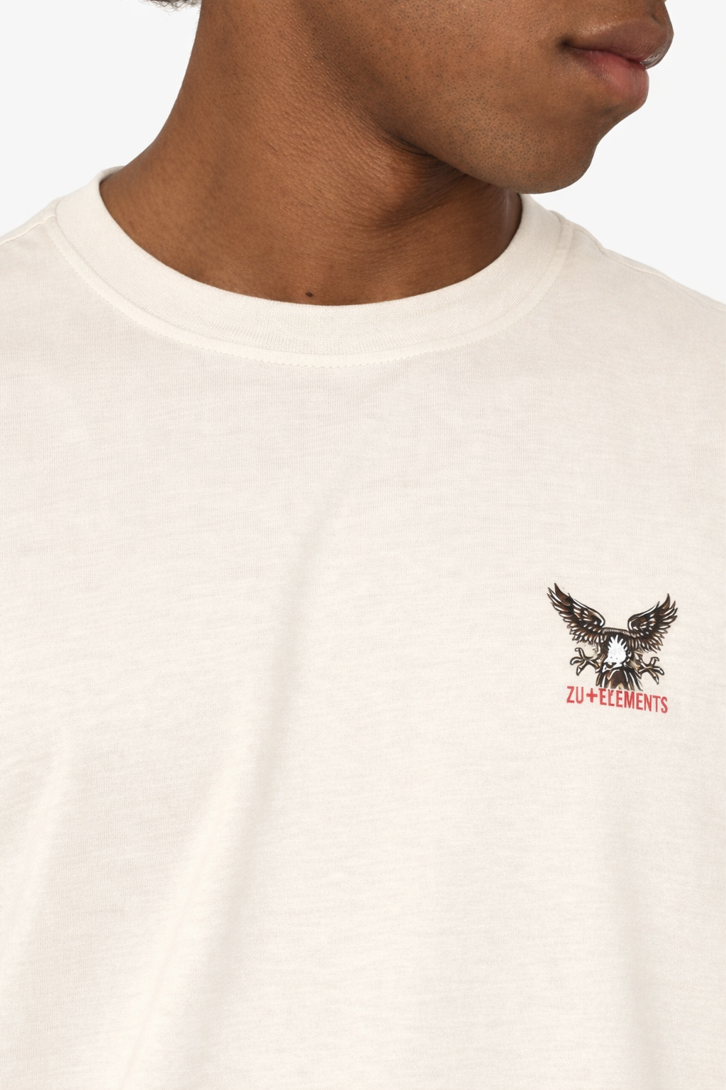 T-shirt girocollo maniche corte, stampa lato cuore e sul dietro