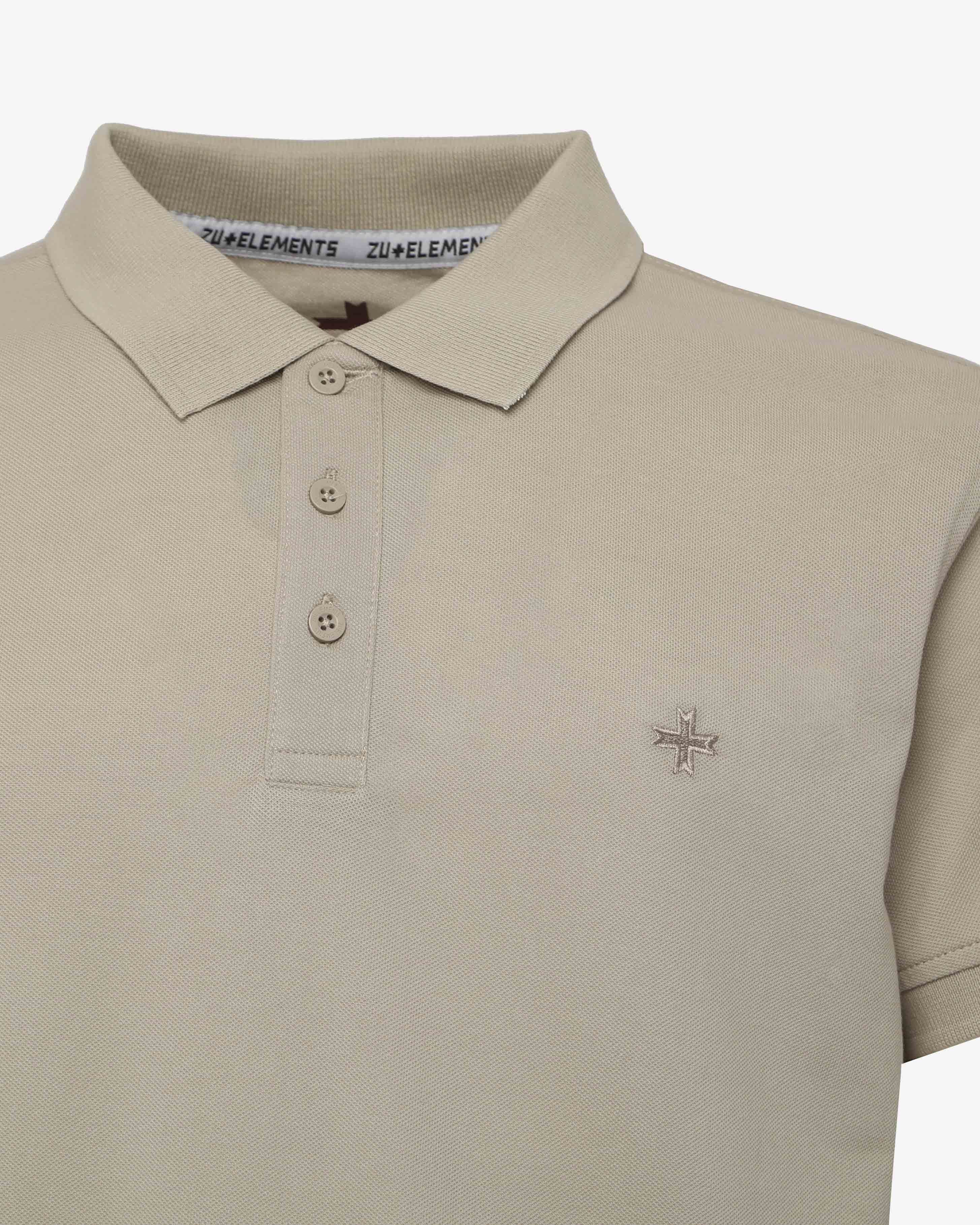 Polo in piquet con logo ricamato e dettagli sul fondo