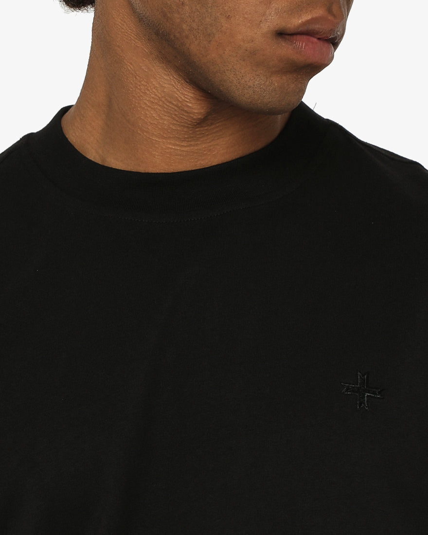 T-shirt girocollo maniche corte con stampa logata lato cuore e sul retro