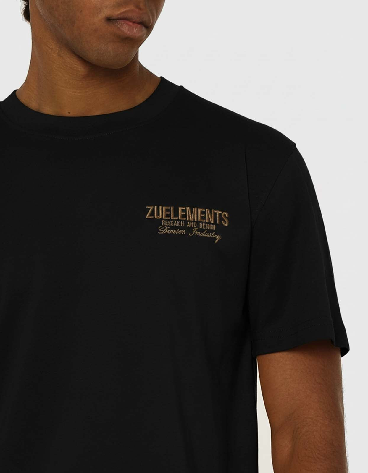 T-shirt girocollo maniche corte con logo ricamato lato cuore e stampa sul dietro