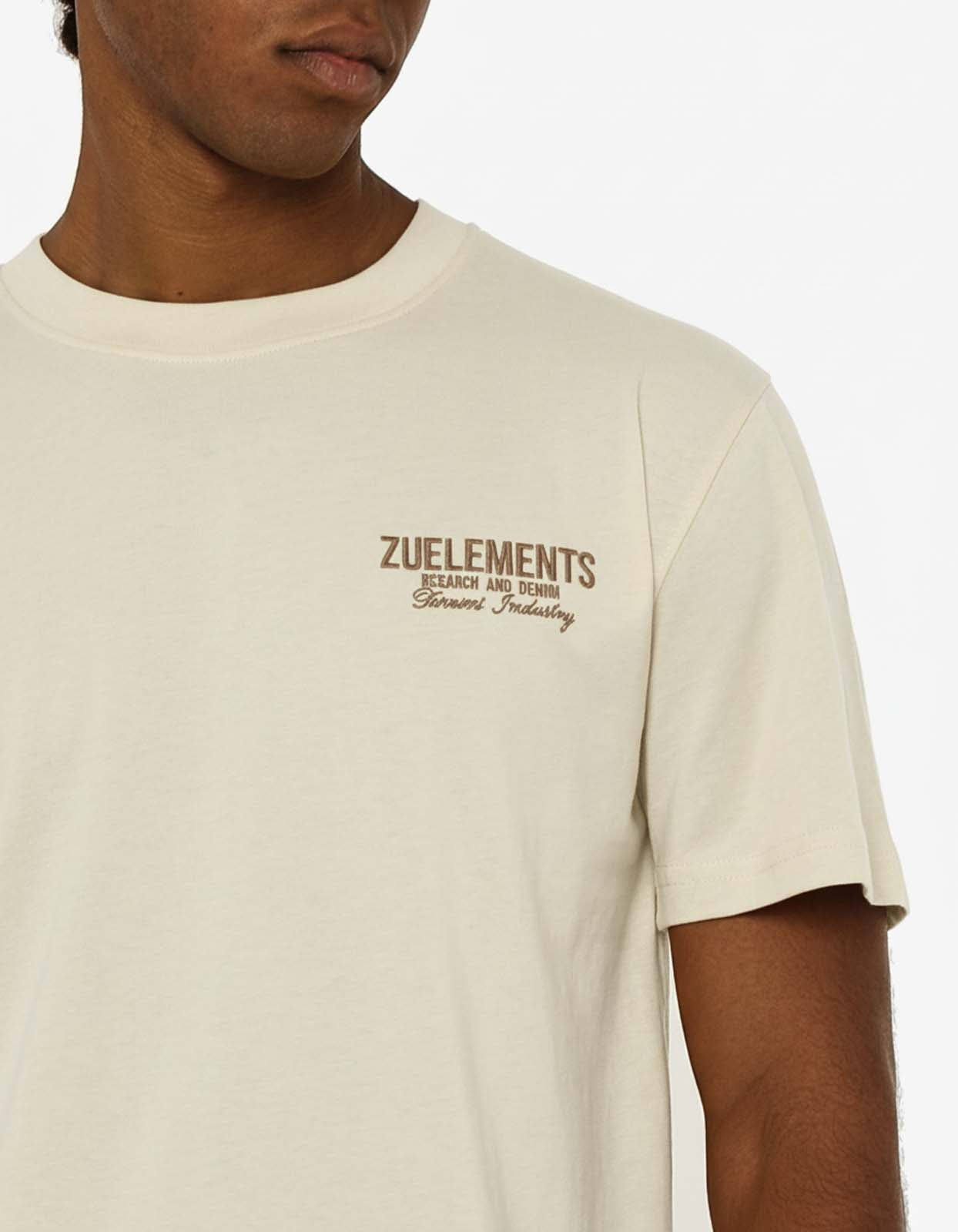 T-shirt girocollo maniche corte con logo ricamato lato cuore e stampa sul dietro