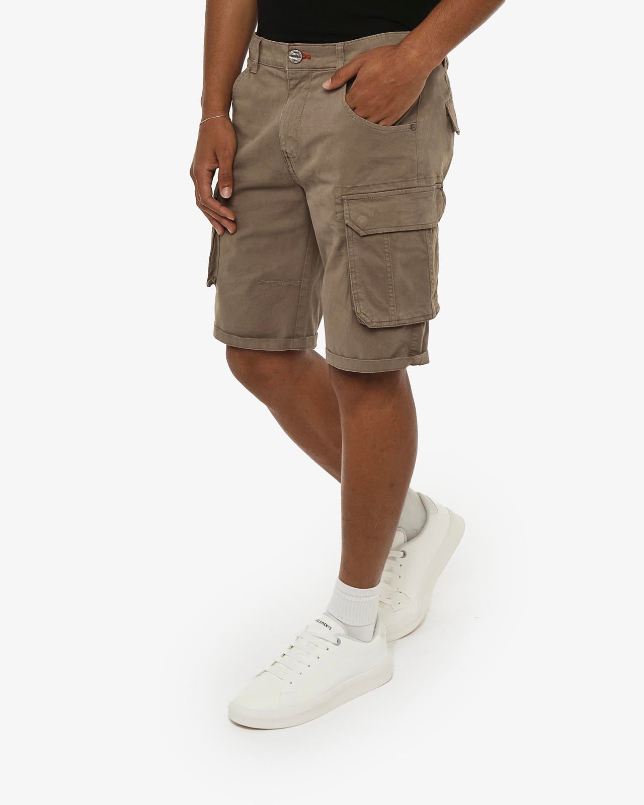 Bermuda con ricamo sul retro