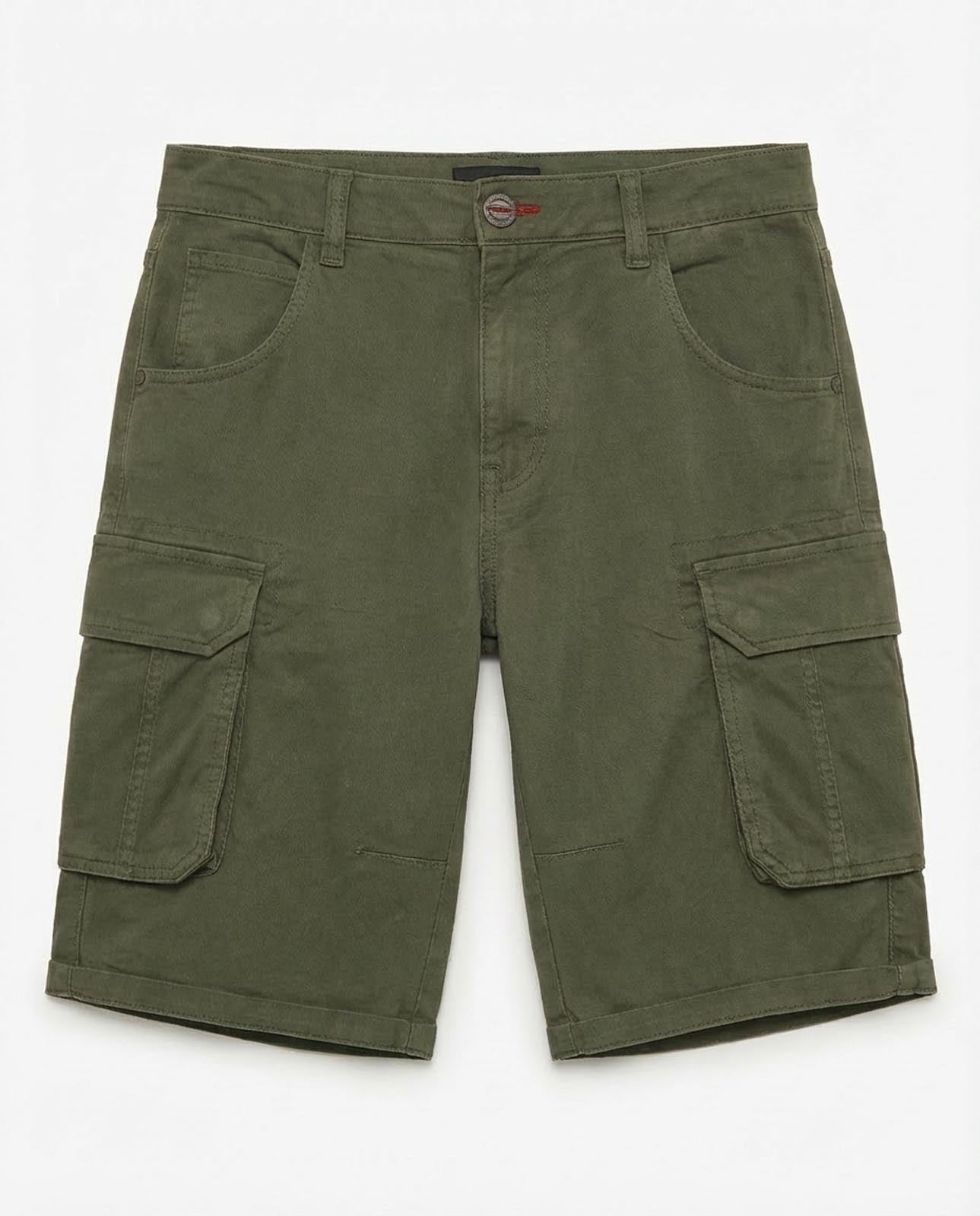 Bermuda con ricamo sul retro