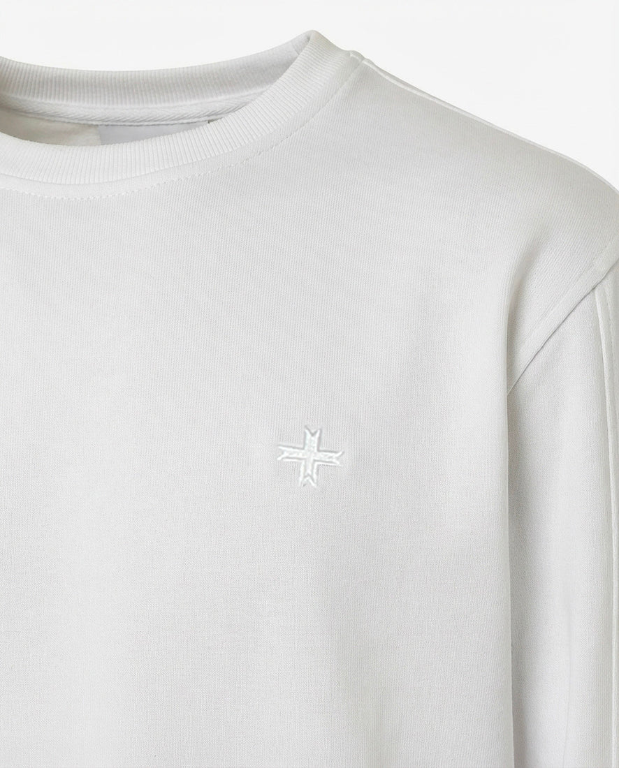 Felpa girocollo, logo ricamato lato cuore. Polso e fondo a coste