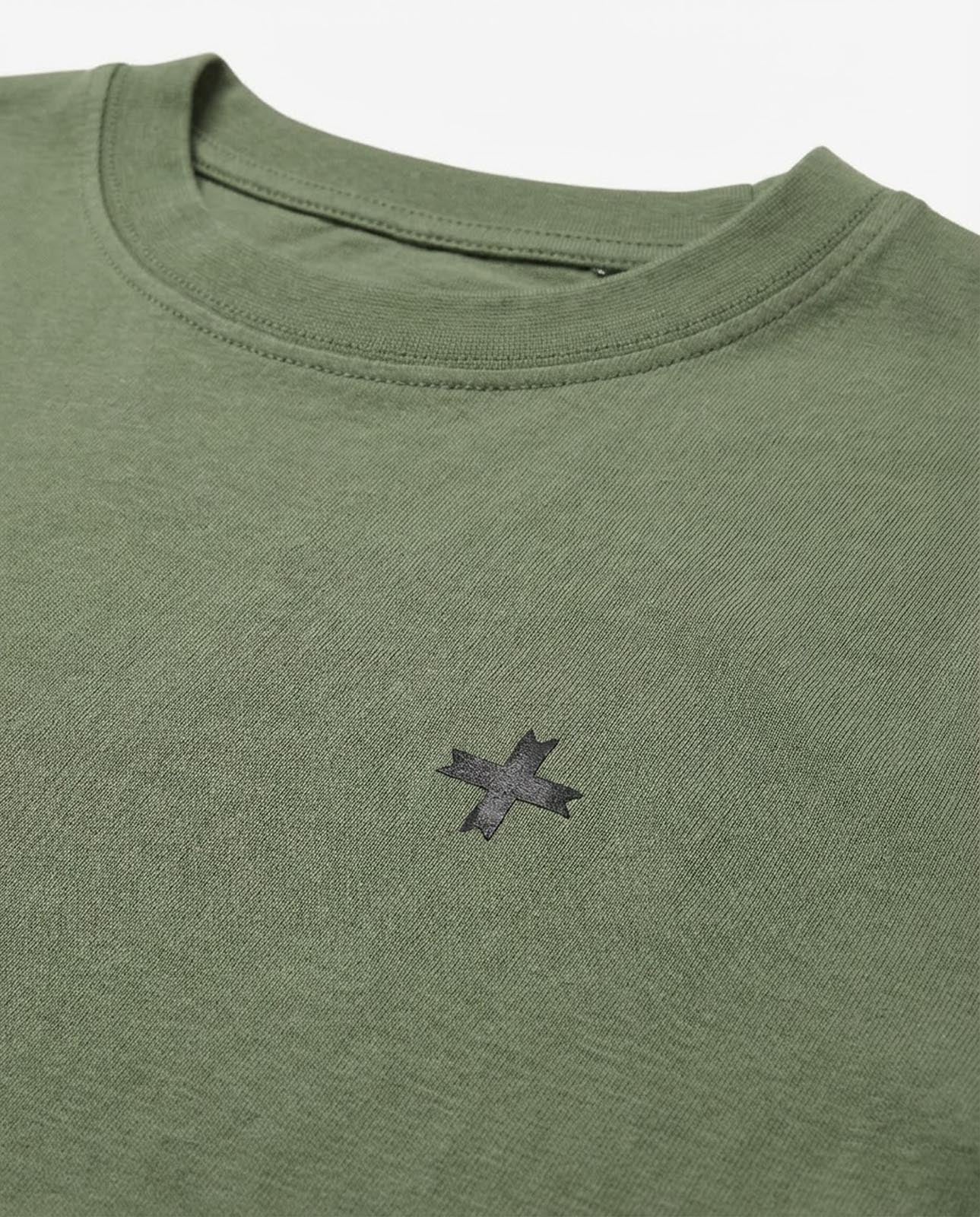 T-shirt girocollo maniche corte, logo stampato lato cuore in tono e stampa sul dietro