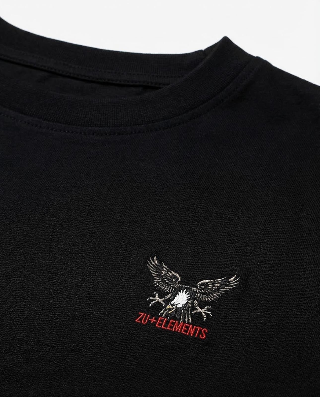 T-shirt girocollo maniche corte, stampa lato cuore e sul dietro