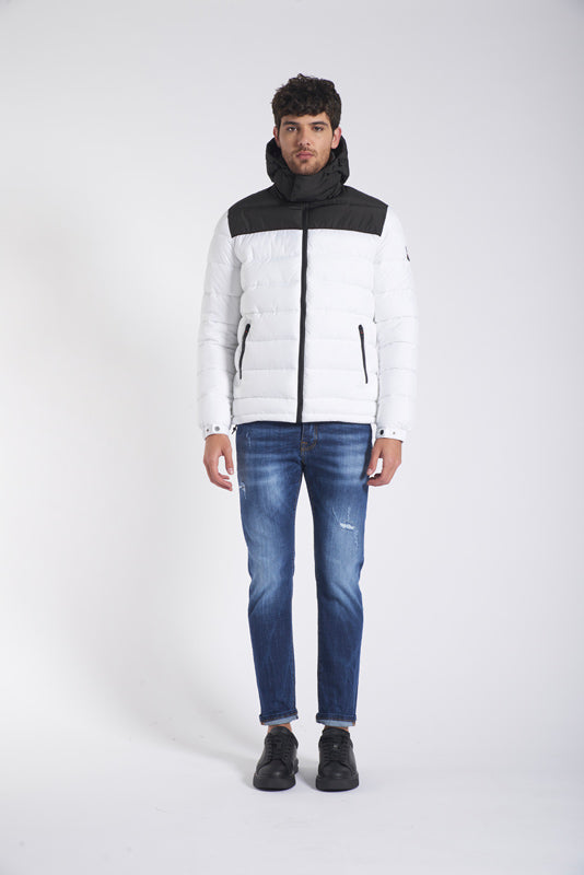 Giubbotto Trapuntato con Cappuccio e zip