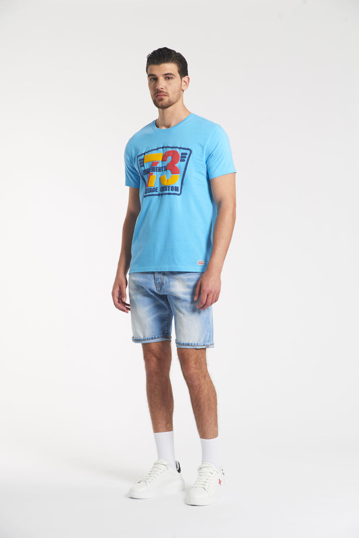 T-shirt con stampa davanti
