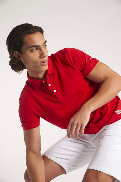 Polo shirt with micrologist on sleeve 
