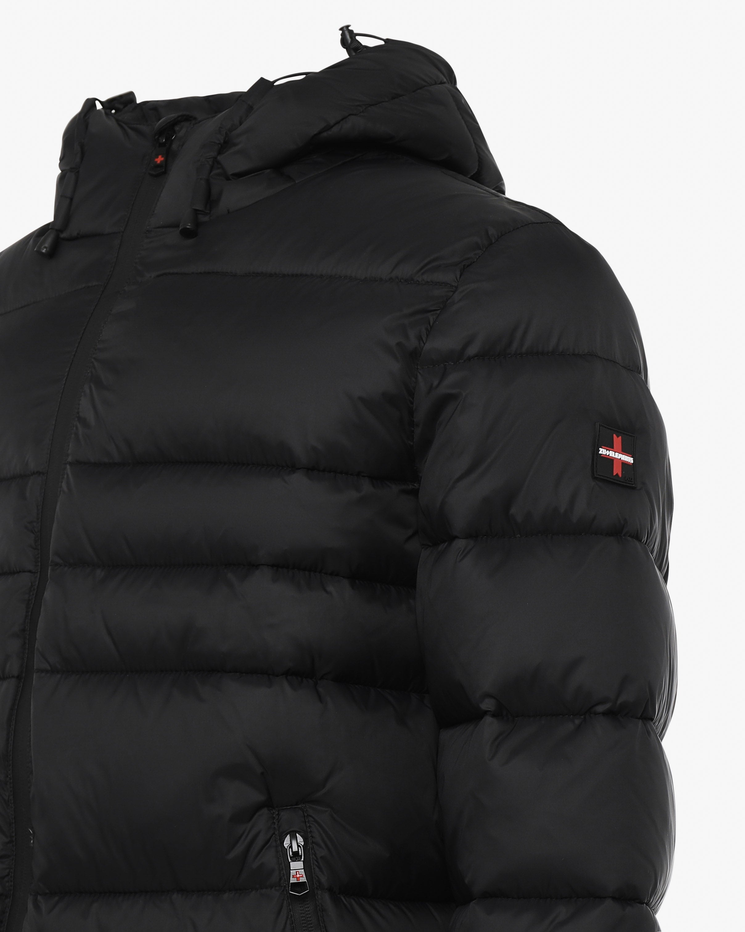 Two-tone jacket with hood and logo on bottom – Zu Elements