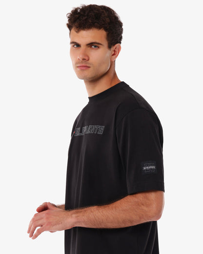 T-shirt relaxed e personalizzazione su manica