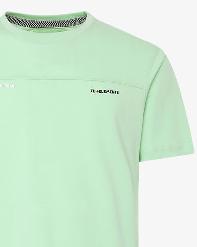 T-shirt con taglio sul petto e micrologo