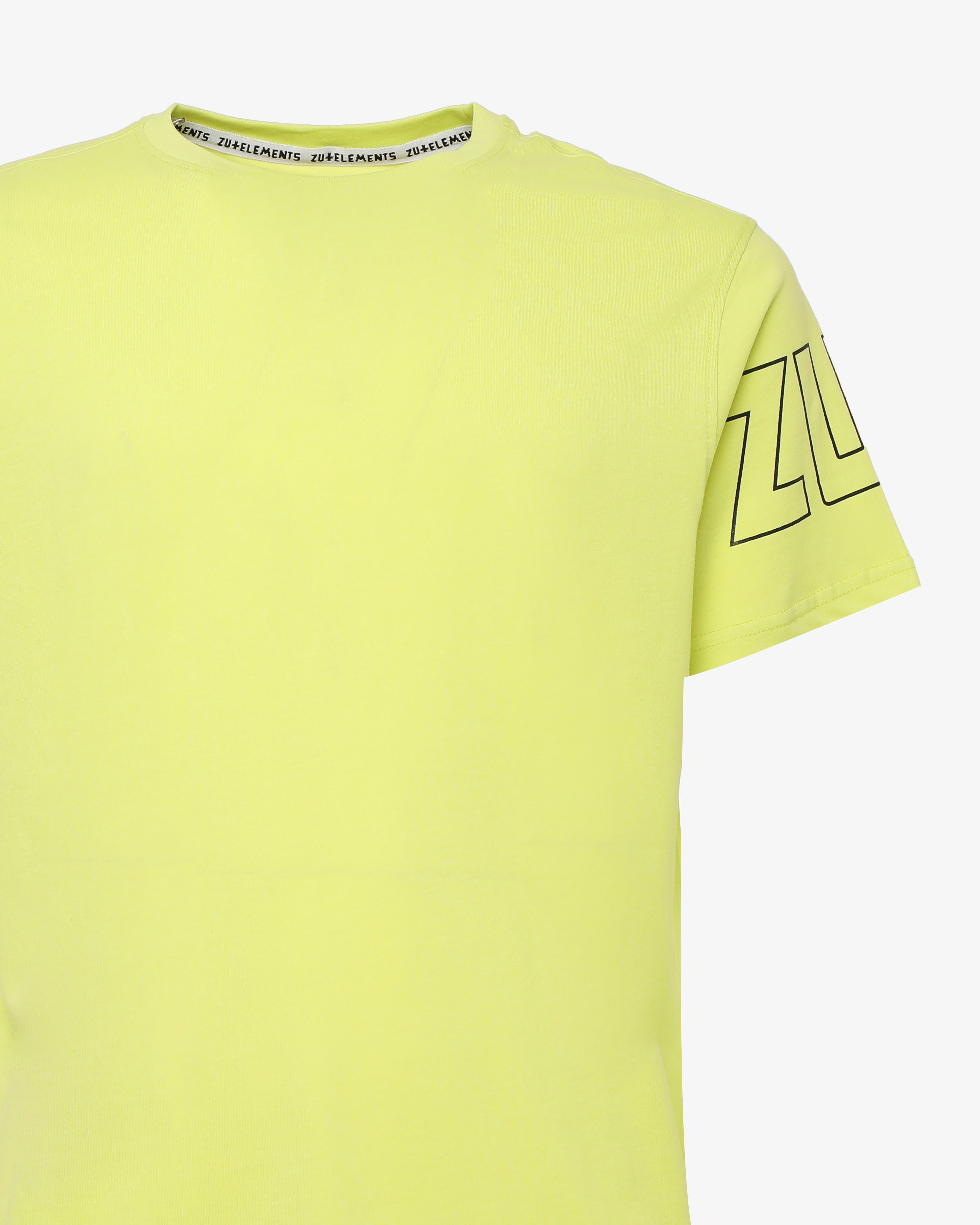 T-shirt con logo su manica e sul retro