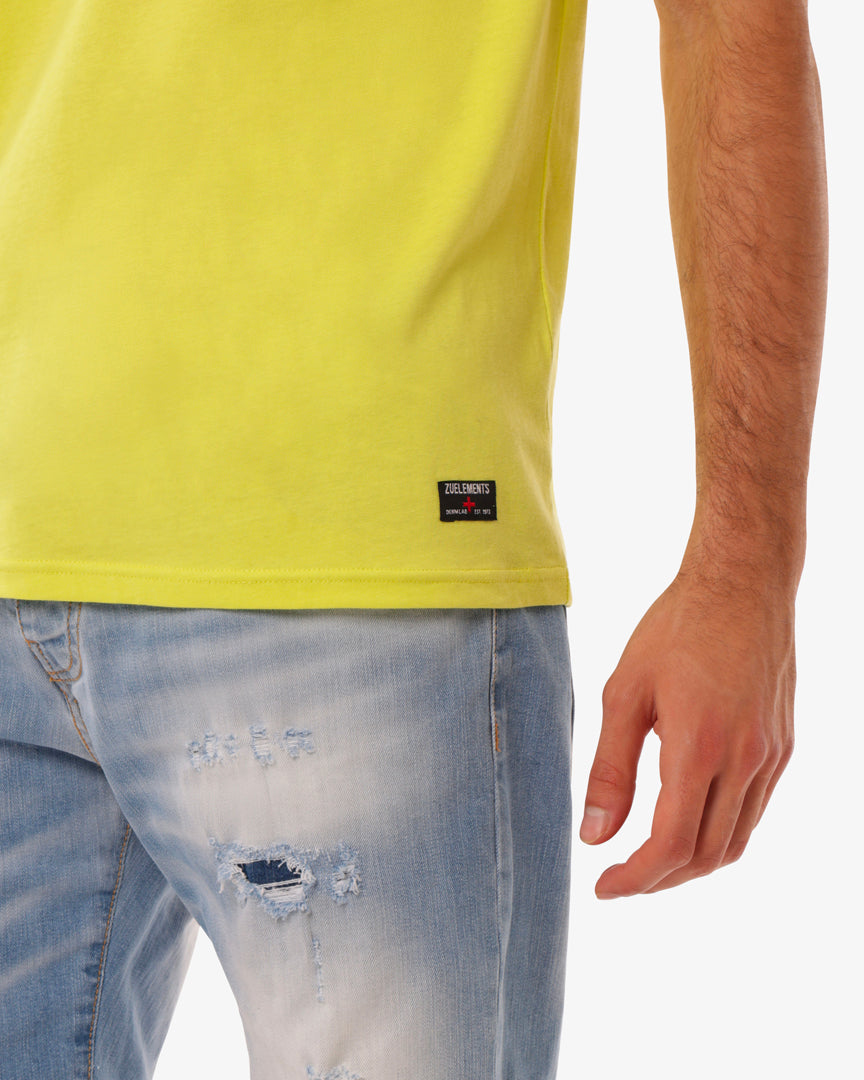 T-shirt con logo su manica e sul retro