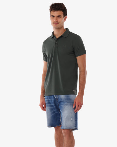 Polo in piquet con logo ricamato e dettagli sul fondo