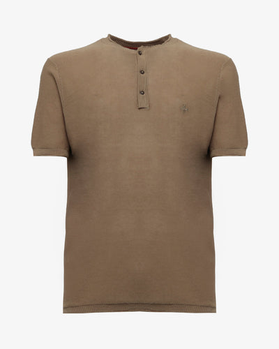 T-shirt in maglia maniche corte con collo serafino