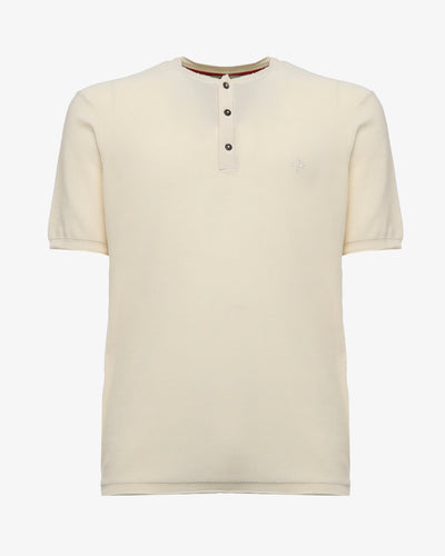 T-shirt in maglia maniche corte con collo serafino