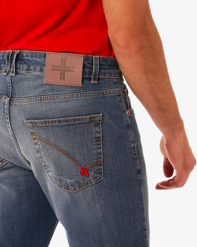 Jeans slim fit blu medio