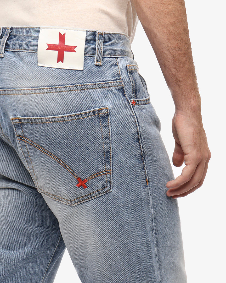 Jeans slim fit blu medio