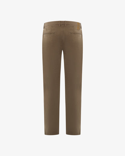 Pantaloni chino con ricamo sul retro