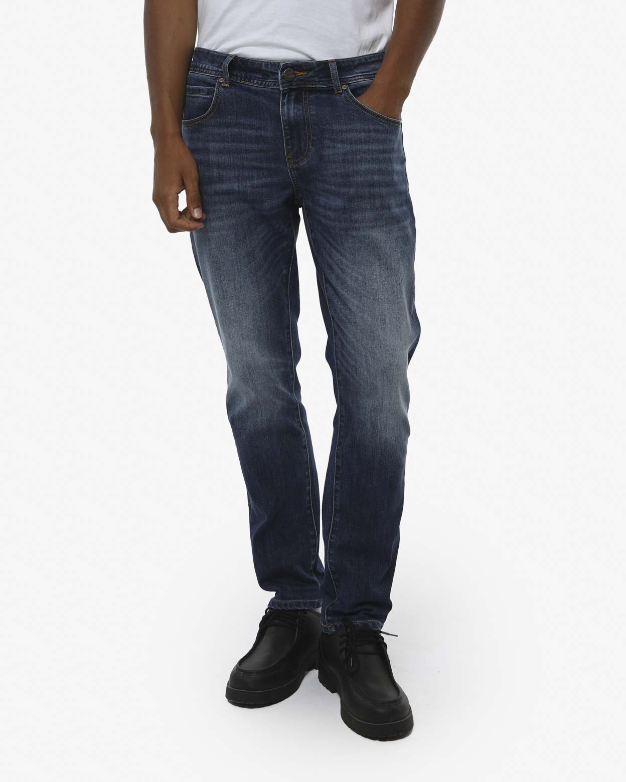 Jeans slim fit in tono medium blue