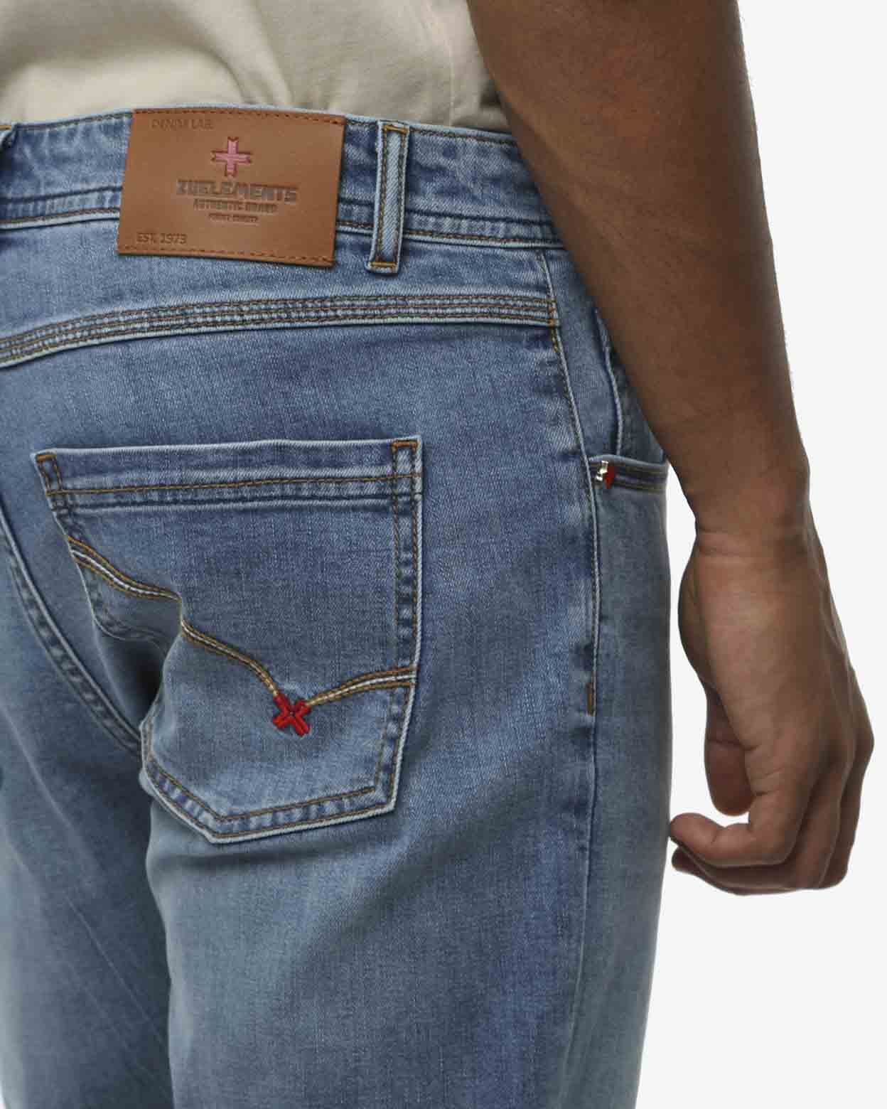 Jeans slim fit in tono light blue