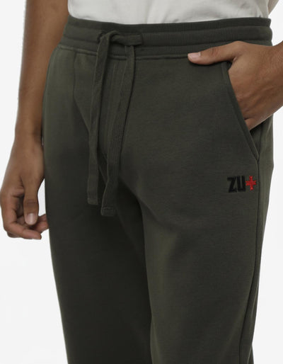 Pantaloni in felpa relaxed fit con ricamo a contrasto