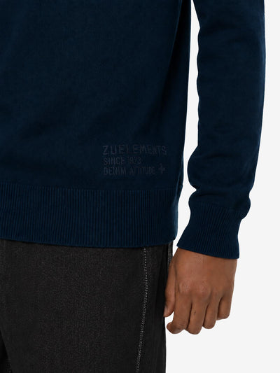 Maglia mezzo collo in viscosa con ricamo sul fondo