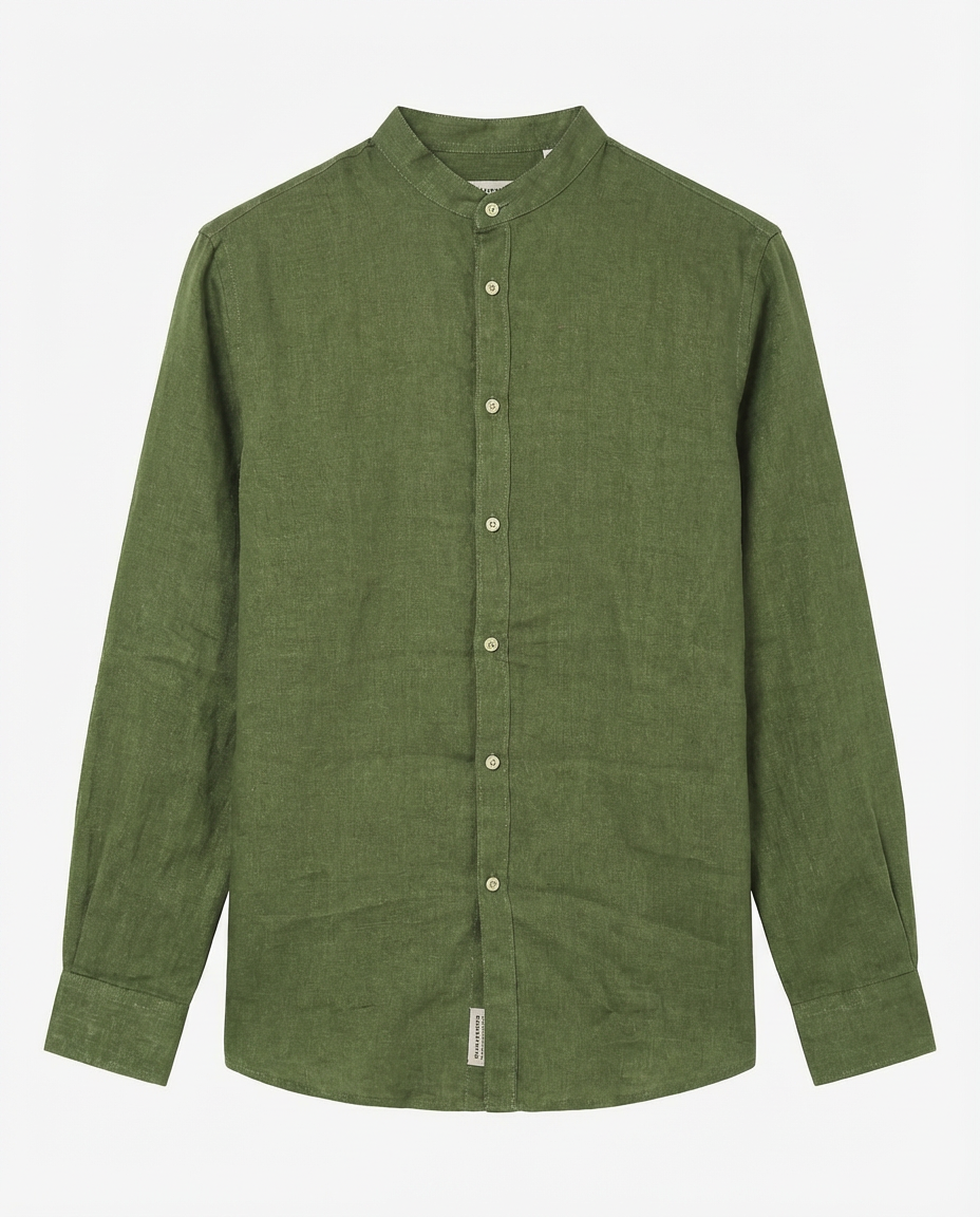 Camicia in puro lino con collo coreano e vestibilità regular