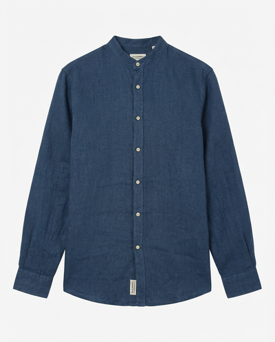 Camicia in puro lino con collo coreano e vestibilità regular