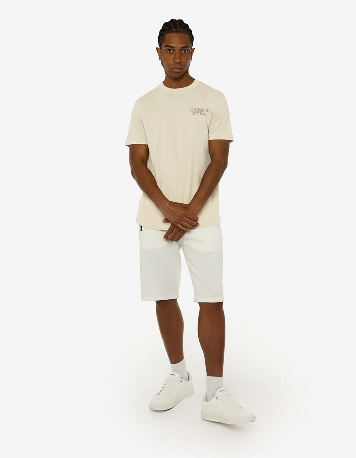 T-shirt girocollo maniche corte con logo ricamato lato cuore e stampa sul dietro