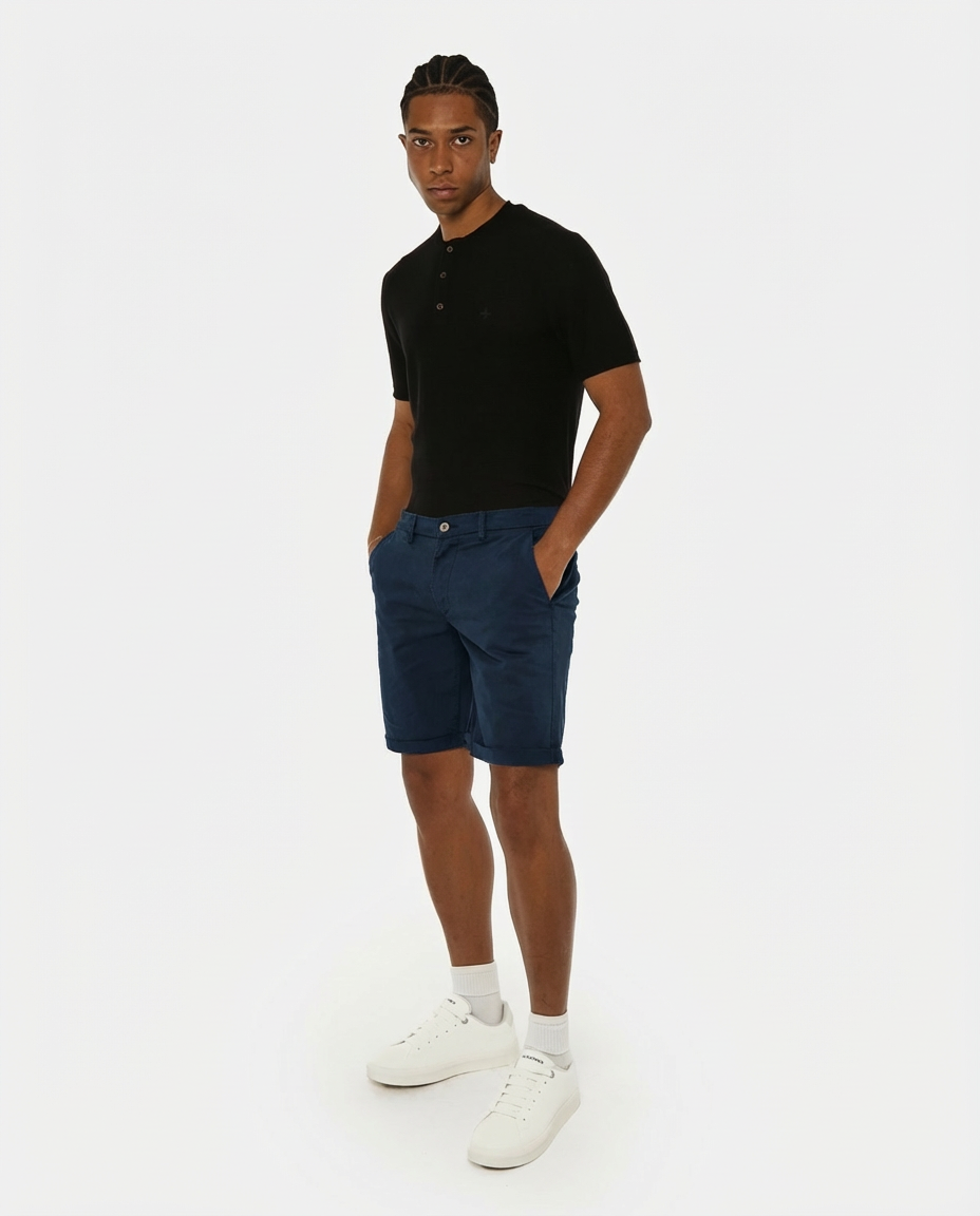 Bermuda chino con ricamo sul retro