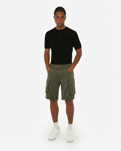 Bermuda con ricamo sul retro