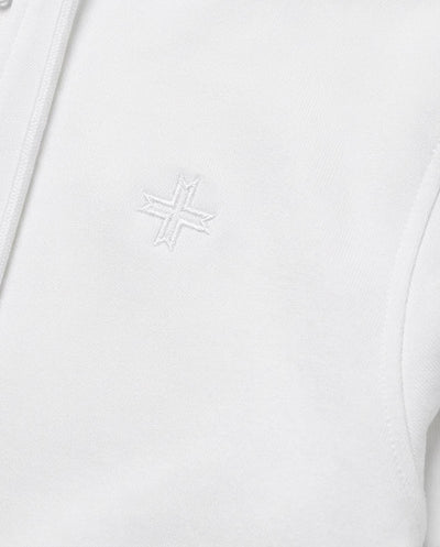 Felpa zip con cappuccio, logo ricamato lato cuore. Polso e fondo a coste