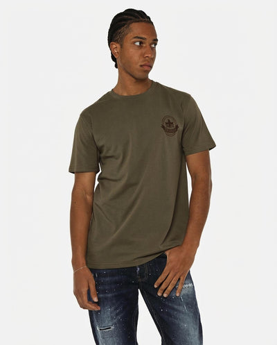 T-shirt girocollo maniche corte, ricamo lato cuore e taglio sul dietro