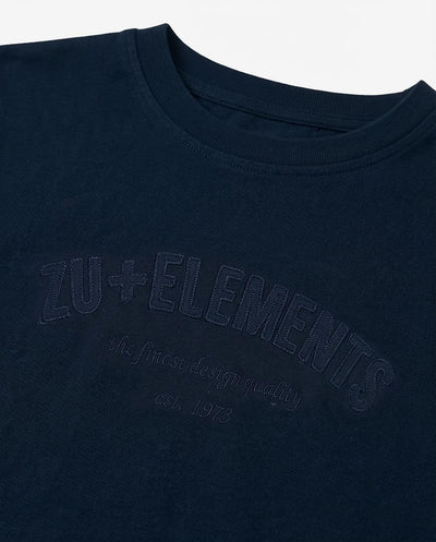 T-shirt girocollo maniche corte con applicazione frontale