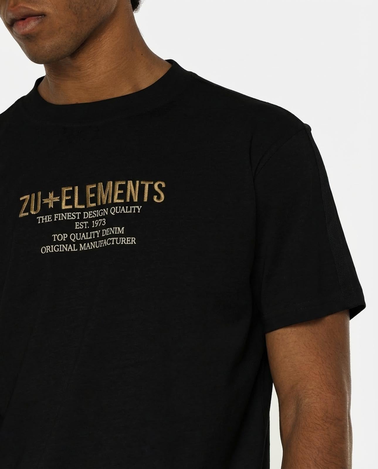 T-shirt girocollo maniche corte, stampa e ricamo frontale, bandina laterale in gross grain